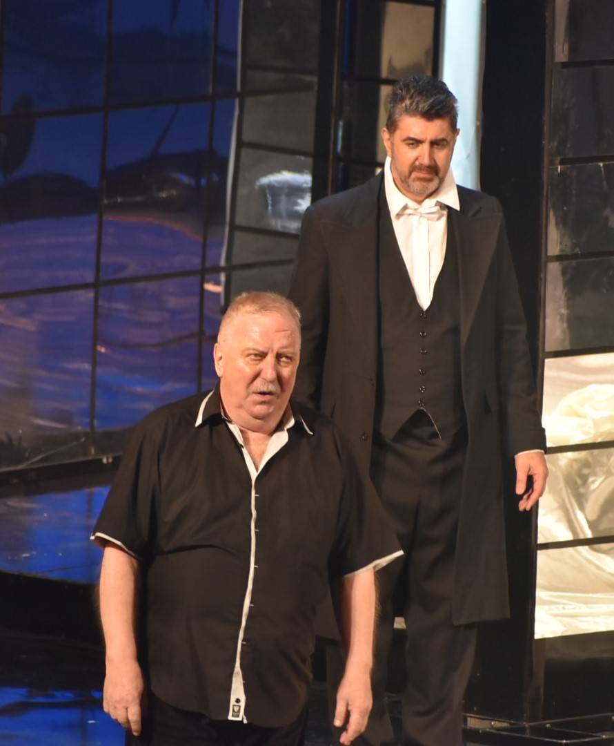  Иван Кожухаров диригент 